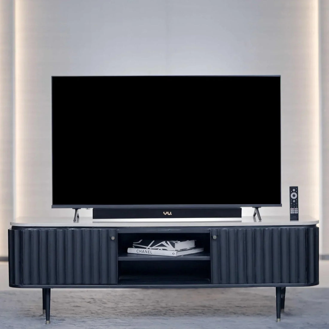 Best QLED TV Under 30000 with Smart Features Built In